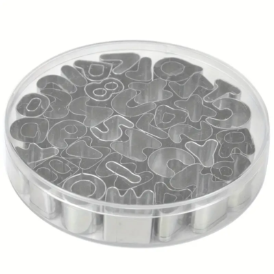 Metal Cutters. ALPHANUM. 37 PCS.