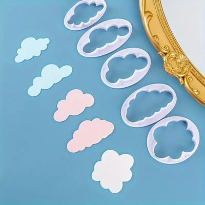 Plastic Cutters. CLOUDS. 5 PCS.