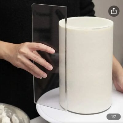 Cake scraper rectangle 12" acrilyc clear.